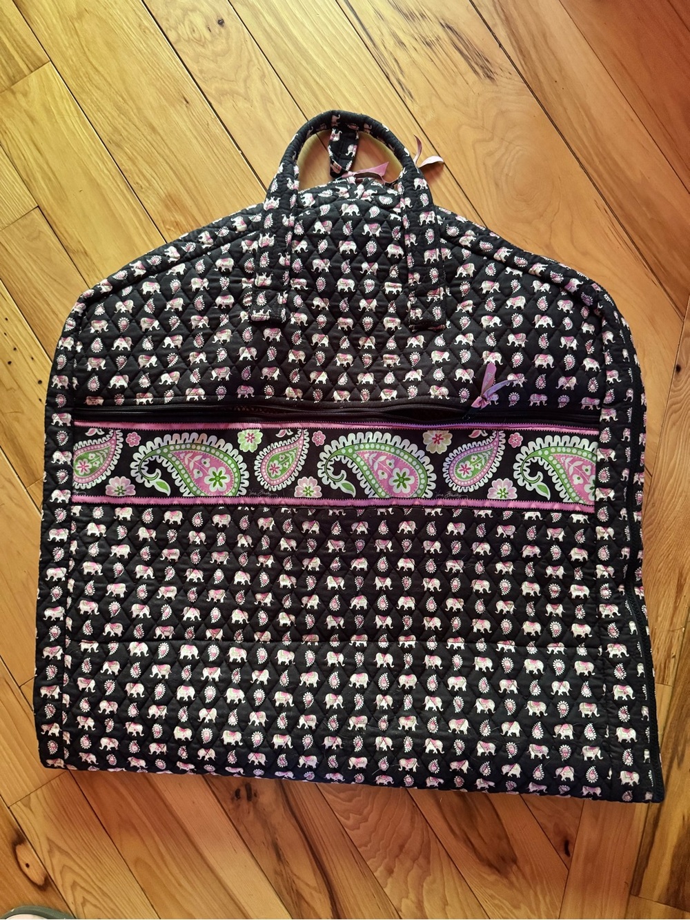 Vera Bradley Black Pink Green Paisley Quilted Garment Bag